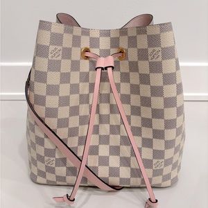 LOUIS VUITTON DAMIER AZUR NÉONOÉ BUCKET BAG